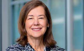 Suze Orman and Mr. Money Mustache are both WRONG.