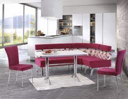 Yemek masaları evlerde oluşturulmak istenen dekorasyon içerisinde önemli bir yere sahiptir. Istikbal Mutfak Masa Sandalye Modellerine Bakmadan Gecmeyin 2021 Dekorcenneti Com