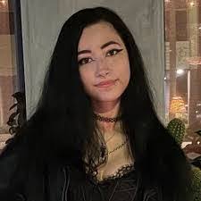 Kimberly Silvers's Instagram, Twitter & Facebook