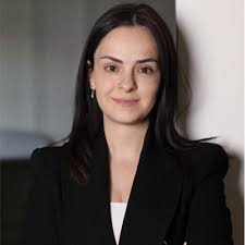 In exciting news, I'm happy to announce that whilst I will still be in my  position of Marketing Manager Europe with Censhare, An Entirely Company, I  will also be part of Entirely as