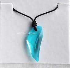 Swarovski Elements Turquoise Crystal Wolf Tooth Pendant Necklace Men Women Gift Mens Beaded Necklaces Mens Leather Necklace Mens Accessories Necklace