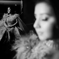 Blessing your feed today with this beautiful couple's stunning sagai  details that are filled with undefinable love 💕🫰🫰 Outfit :  @shabadoriginals @bharat_studio In frame : @nidhijn47 @ayukmr18 Mua :  @krushhhbykonica Shot by : @