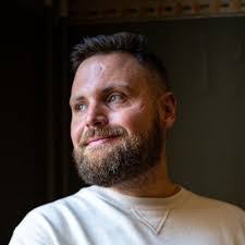 Paul Oslund's Instagram, Twitter & Facebook