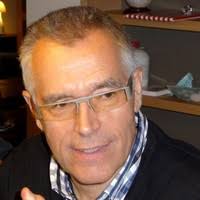 90+ "Daniel Janssens" profiles