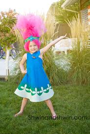Now with the anticipation of the movie trolls {in theaters november. Poppy Costume Free Pattern Shwin And Shwin