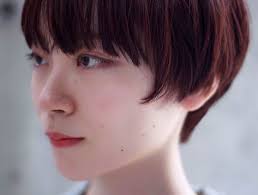 いいね 354件 コメント8件 hironori okadaさん hironori okada のinstagramアカウント えびちゃんがどんどん短くなってゆく hair photo by me 今日のえびちゃん えび髪歴 夏仕様 ショー 髪型 ヘアカット ヘアースタイル