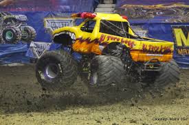 Beasts meet pickups in this stalled blockbuster. Chiil Mama Flash Giveaway Win 4 Tickets To Monster Jam At Allstate Arena