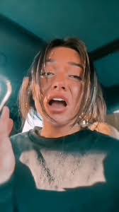 Tabitha Burger's Instagram, Twitter & Facebook