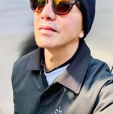 旭文日本語學院- 「かもしれない運転」是什麼意思呢？ . 1.邊喝飲料邊駕駛2.危險預測駕駛3.禮讓行人優質駕駛. . . . . . . . . .  .