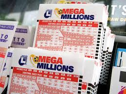 Here you can see the top ten mega millions winners in the game's history. Mega Millions Jackpot Soars To 490 Million After No Big Winner Tuesday Night Westernmassnews Com