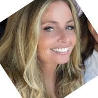 Bridget Downey's Instagram, Twitter & Facebook