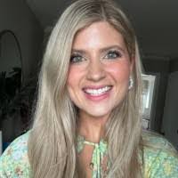 Sara Sapp's Instagram, Twitter & Facebook