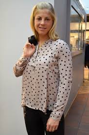 In 2009, she suffered a mountain biking accident in which her jaw, back and elbows were broken. Astrid Urenholdt Jacobsen Instagram
