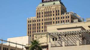 A complimentary breakfast is served daily. Drury Inn Suites Riverwalk San Antonio San Antonio Holidaycheck Texas Usa