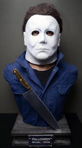 I present to you my Michael Myers, I did it myself. It is a life size bust.  I did the sculpture, painting etc.. I'm quite happy with the result 🎃