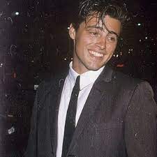 He garnered global recognition with his portrayal of joey tri. Pin On Cute Guys