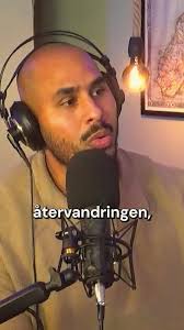 I avsnitt två av vår Love is Blind säsong 9-bevakning snackar vi det första  mötet mellan Anton och Alini, Madisons ögonsjukdom och hur man