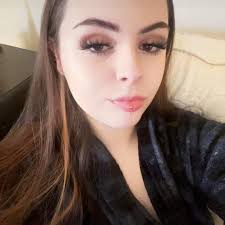 Does anyone see a psychiatrist named Dr Duncan Scott or other way around?  I'm not even sure we're he's located. Or a number to reach, I was referred  and wanted to follow