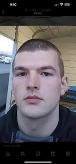 UPDATE: Cops found him living with someone. He is apparently fine, but does  not want to be contacted by family or friends. JUSTIN MICHAEL DAVIS SINCE:  11-04-2021 FROM: Carbondale, Illinois LIVING IN: