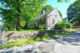 36 Warren St Taunton Ma 02780 39 Photos Mls 72892770 Movoto