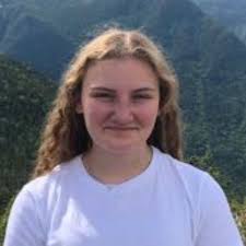 Grace Lisle's Instagram, Twitter & Facebook