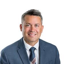 Sonya MacDonald (@SonMacPsych)