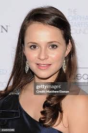 Kate Bradfield's Instagram, Twitter & Facebook