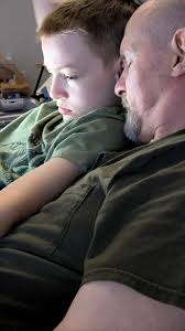 My son turned 4 today !! Happy birthday 🎁🎊 to my little dude