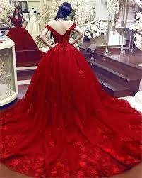 Fascinating Arabic Dubai Wedding Gown Beaded Lace Applique Hand Made Flowers Bridal Dress Glamorous Red Tulle Chapel Train Wedding Dresses In 2021 Ball Gowns Red Quinceanera Dresses Red Wedding Dresses