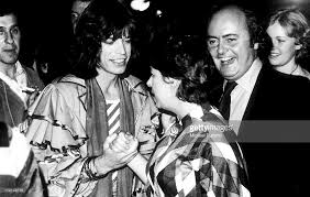 One Tree Hill смотреть онлайн на английском с субтитрами Pin On Princess Margaret Rose And Family