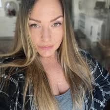 Pretty much… I'm an introvert. It's literally written all over my face. I  don't even want to talk in the first place🤷🏾‍♂️