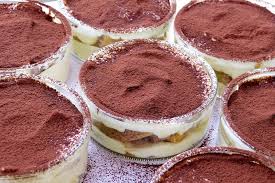 Per preparare il vostro tiramisù allo zabaione seguite la nostra ricetta sprint. La Vera Ricetta Del Tiramisu E La Versione Salata Gambero Rosso