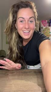 Amy Spooner's Instagram, Twitter & Facebook