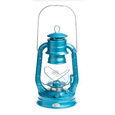 Robert edwin dietz first began selling whale oil and camphene lamps and lanterns in 1840 at the age of 22. Dietz 8 Air Pilot Lantern Blue Walmart Com Walmart Com