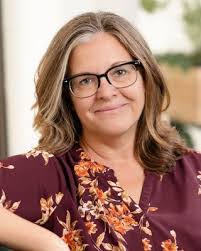 Tammy Walker's Instagram, Twitter & Facebook