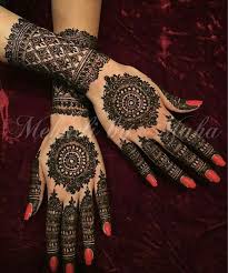 Detailed Mehndi Design For Hand Mehndi Mehndidesign Henna Hennadesign Hennatattoo Engagement Mehndi Designs Latest Mehndi Designs Wedding Mehndi Designs