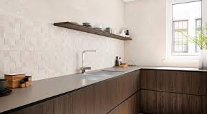 La cuisine est une pièce essentielle dans la maison. Carrelage Cuisine Moderne Minimaliste Colore Vintage Mosaique