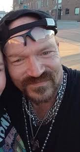 Zac Cary is still Missing. Was last seen in Lynnville indiana. Please  share!