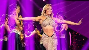 Durchsichtiges kleid bei «die helene fischer show». Das Wird Die Grosse Helene Fischer Show 2020 Im Tv