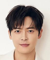 Fu Xin Bo (付辛博)