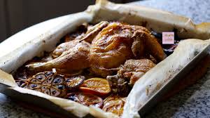 Pollo al limone al forno, un secondo piatto dalla semplice preparazione che tutti adorano. Pollo Al Forno Croccante Profumato All Arancia Per Un Pranzo In Compagnia