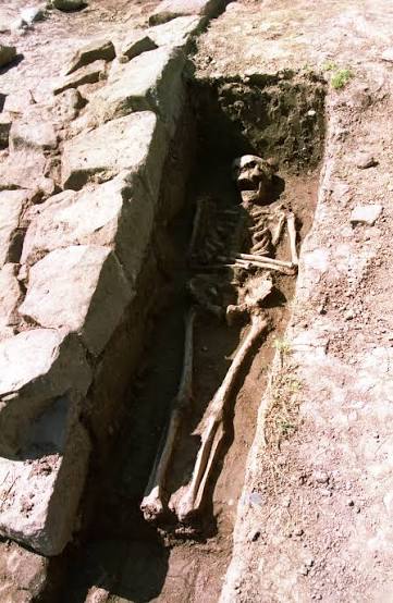 Burial - Wikipedia