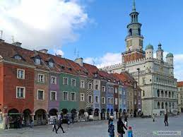 1253 roku jako centralne miejsce miasta lokacyjnego. Rynek W Poznaniu Galeria Zdjec