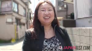 Japan Lust Gold - Big tits Japaneses granny takes POV