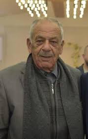 بقلوب مؤمنة بقضاء الله وقدره، وببالغ الحزن والأسى، نتقدّم بأحرّ التعازي  وصادق المواساة إلى آل عريقات الكرام، بوفاة فقيدهم المرحوم بإذن الله الحاج  سلامة علي درويش عريقات (أبو طارق). نسأل الله العلي