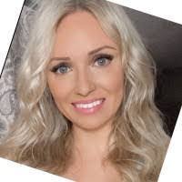 Alicia Spriggs's Instagram, Twitter & Facebook