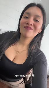 A un minuto de perder la cordura, con luuu bella.. #primasqueparecenhe...