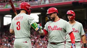 Phillies score four in the 8th inning | 08/11/2025 | Philadelphia Phillies