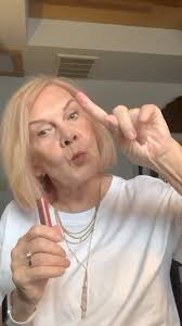 Hi there, I’m Bev Cunningham. I’m a mom, a wife, and a grandmother of 12! ,  I’m also a registered nurse, retired from the hospital arena, who does a  little consulting with hospitals. I’m not sure when ...