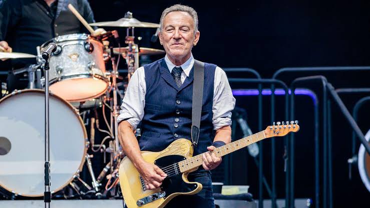 Bruce Springsteen & the E Street Band thông báo về tour diễn vòng quanh các sân vận động lớn ở Mỹ năm 2026 : r/popheads